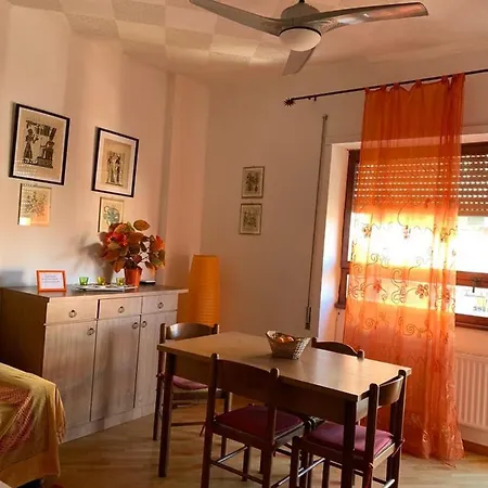 Casa Daniele 公寓 *